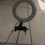 Ring Light Led Mesa Iluminador Pequena 6 Polegada IZELIGHT photo review