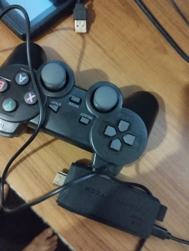 Videogame Stick 10mil Jogos 64gb 2 Controles Portátil Retro IZEPLAY photo review