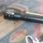 Mini Lanterna Tática Recarregável com LED e Zoom IZEBeam photo review