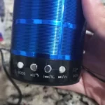 Mini Caixinha Som 887 Bluetooth Portátil USB Mp3 SD CARD V5 Speaker IZETUNE photo review