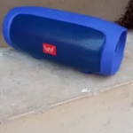 Mini Caixinha Som 887 Bluetooth Portátil USB Mp3 SD CARD V5 Speaker IZETUNE photo review