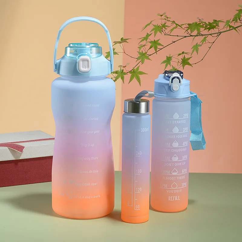 Garrafa De Água Squeeze Academia 2000ml 900ml E 300ml IZEHYDRATE Garrafa De Água Squeeze Academia 2000ml 900ml E 300ml IZEHYDRATE