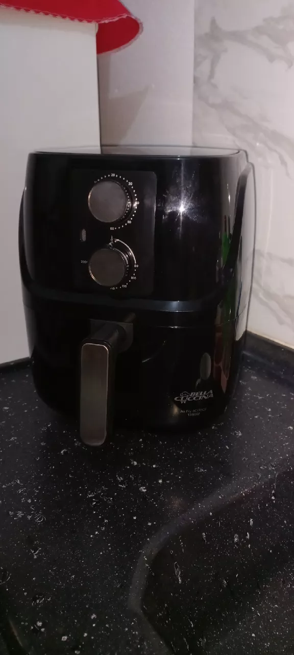 Air Fryer Britânia 3L 1300W Antiaderente IZECOOK PRO photo review
