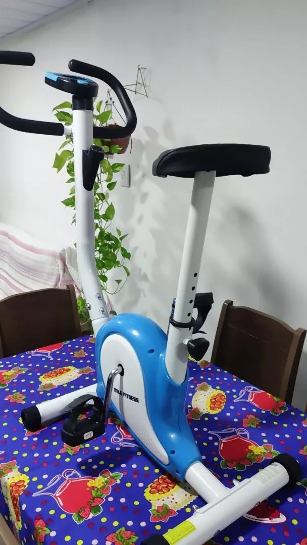 Bicicleta Ergométrica com Monitor Mile Fitness até 120kg IZEHEALTH PRO photo review