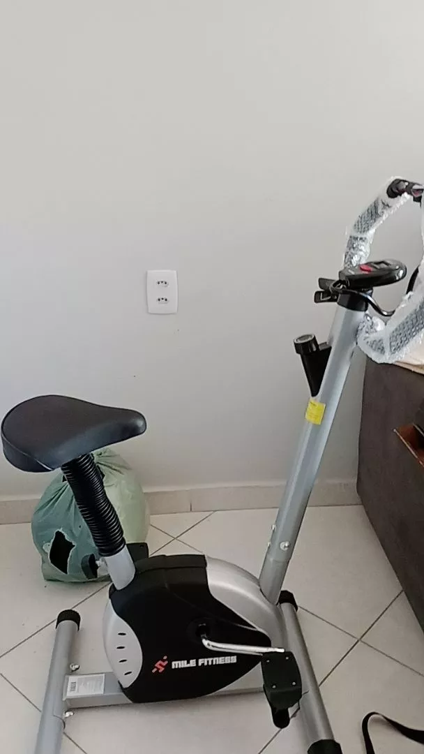 Bicicleta Ergométrica com Monitor Mile Fitness até 120kg IZEHEALTH PRO photo review