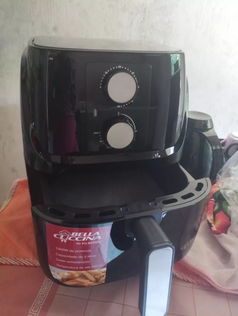 Air Fryer Britânia 3L 1300W Antiaderente IZECOOK PRO photo review