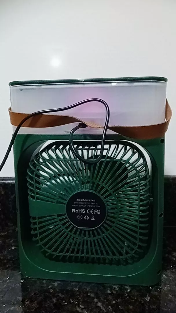 Mini Ventilador Umidificador USB LED IZECOOL COMPACT photo review