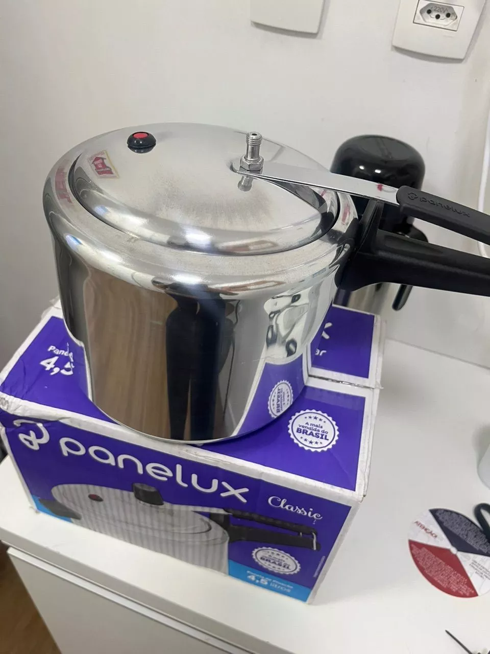 Panela de Pressão Alumínio Polido 4,5L Baquelite IZEFAST COOK photo review