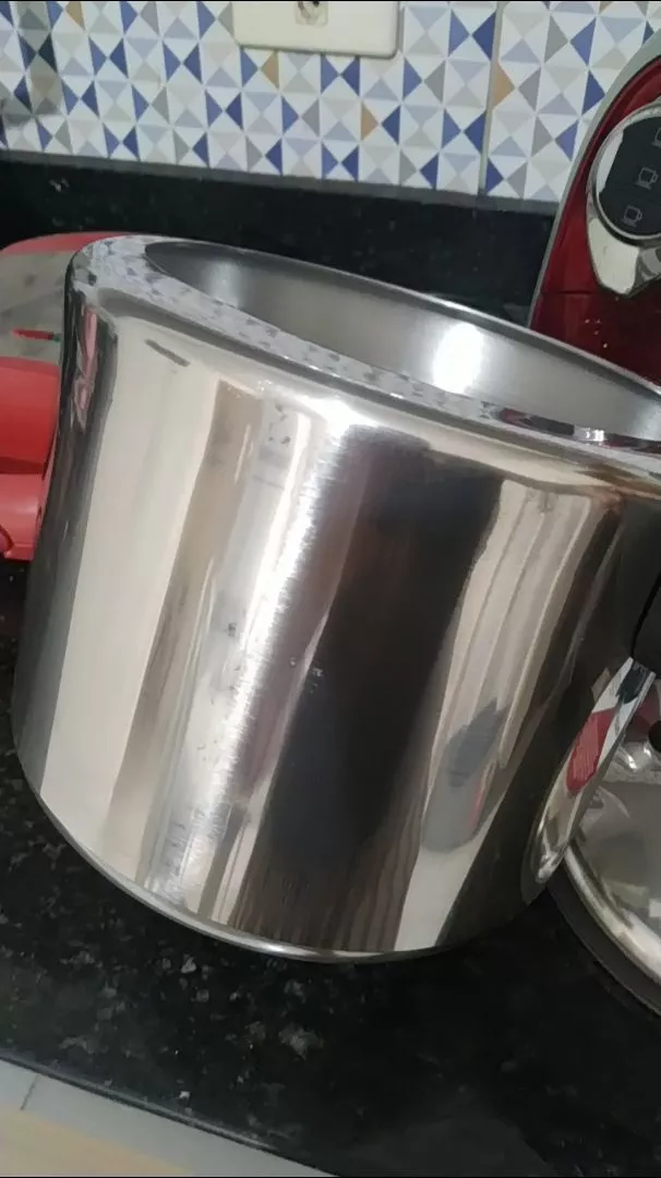 Panela de Pressão Alumínio Polido 4,5L Baquelite IZEFAST COOK photo review