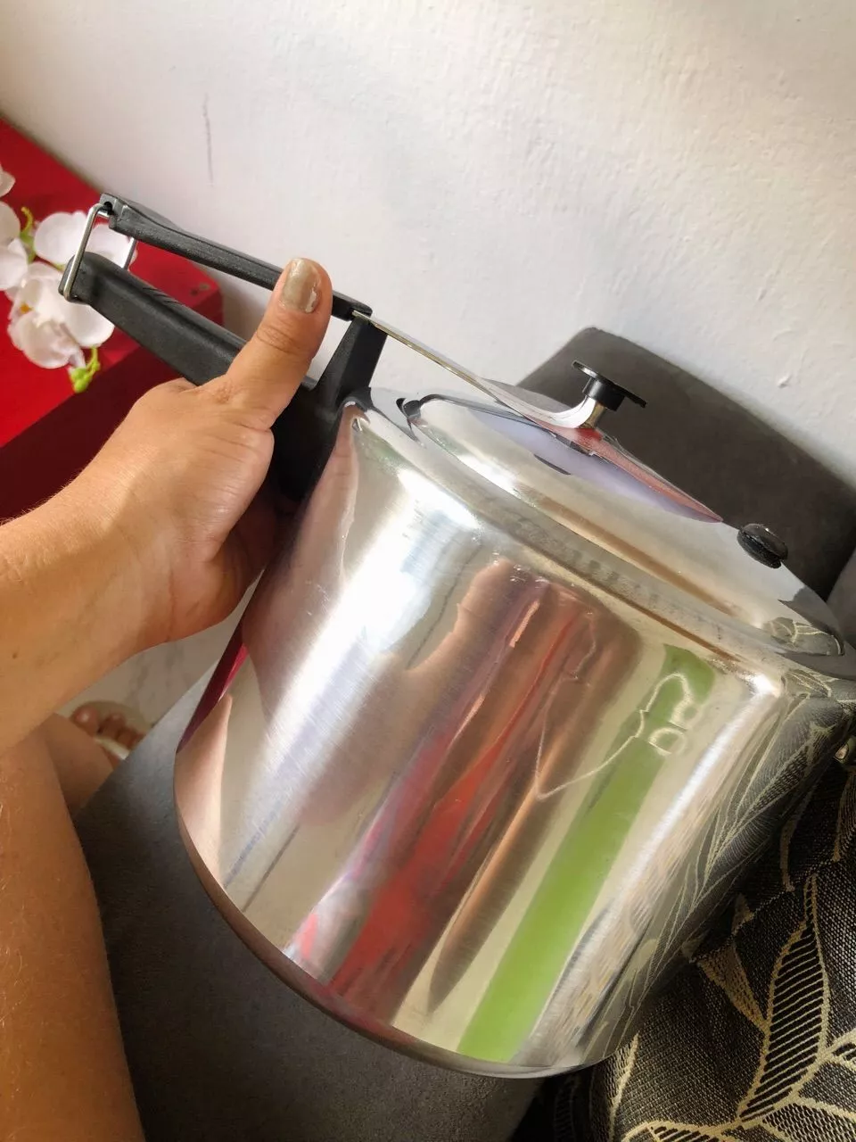 Panela de Pressão Alumínio Polido 4,5L Baquelite IZEFAST COOK photo review