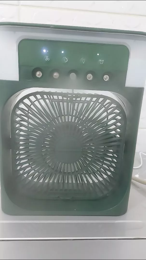 Mini Ventilador Umidificador USB LED IZECOOL COMPACT photo review