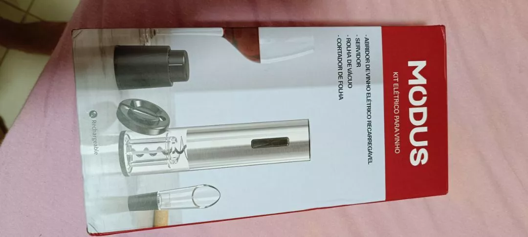 Abridor de Garrafa Elétrico USB Recarregável IZEOPENER PRO photo review