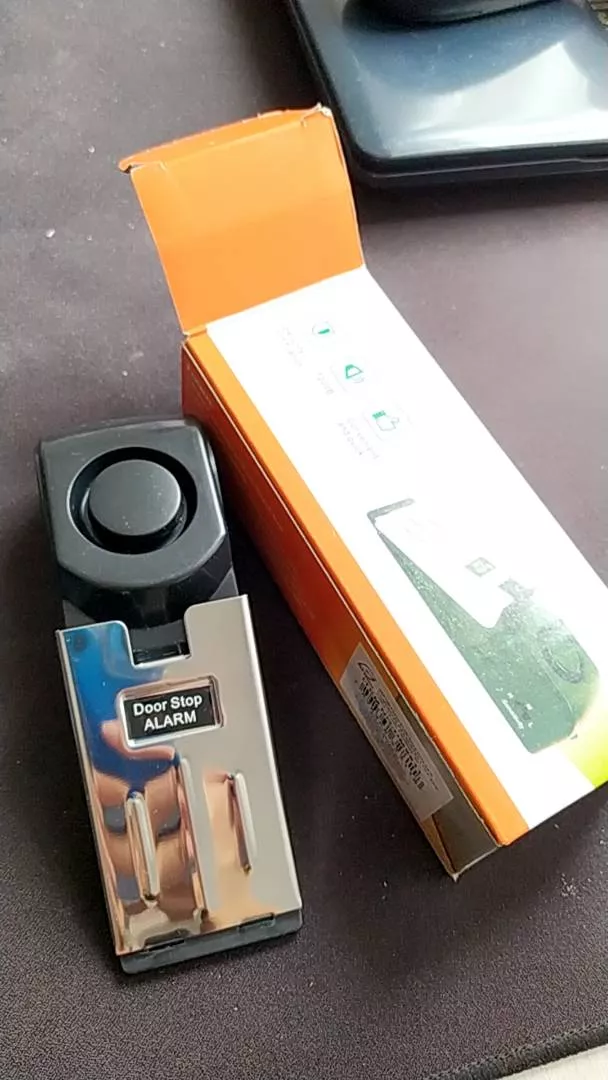 Alarme de Porta Portátil Sem Fio com Sensor de Segurança e Aviso Sonoro IZELOCK SAFE photo review