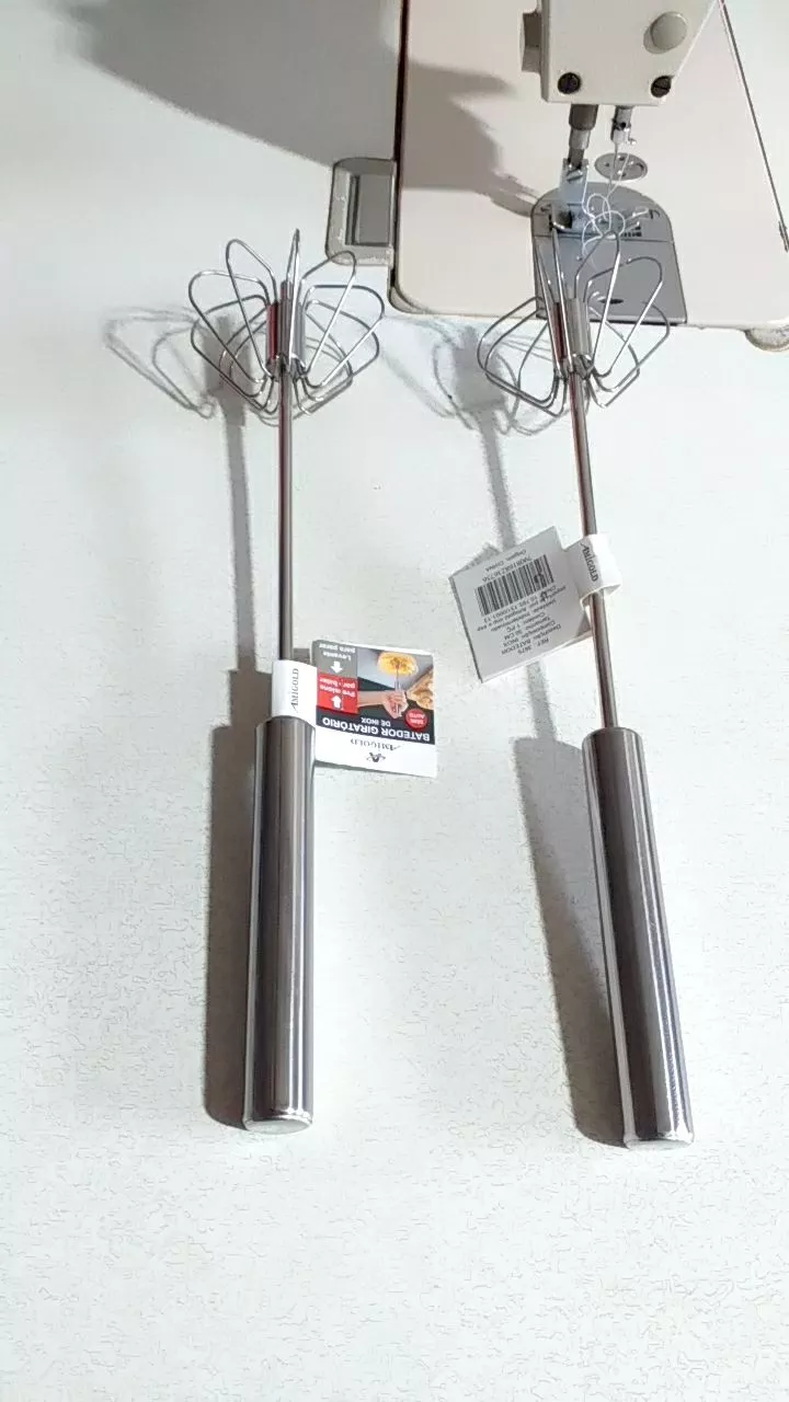 Batedor de Ovos Inox Manual 30cm Para Claras Café IZEHANDY WHISK photo review