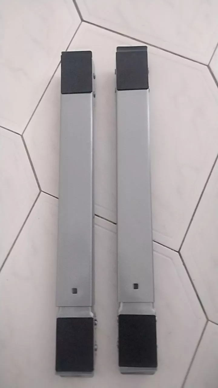 Suporte Com Rodinhas Ajustável Para Geladeira, Fogão E Máquina De Lavar Até 200kg, Freio E Base Antiderrapante IZELOAD PRO photo review