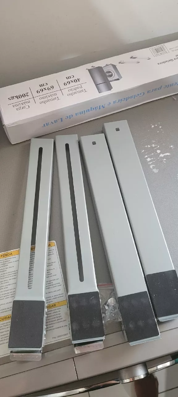 Suporte Com Rodinhas Ajustável Para Geladeira, Fogão E Máquina De Lavar Até 200kg, Freio E Base Antiderrapante IZELOAD PRO photo review