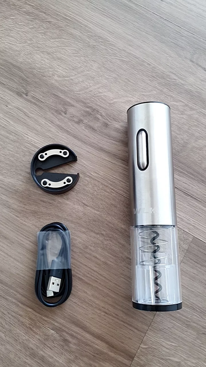 Abridor de Vinho Elétrico Recarregável Inox com Tampa a Vácuo IZEOPEN PRO photo review