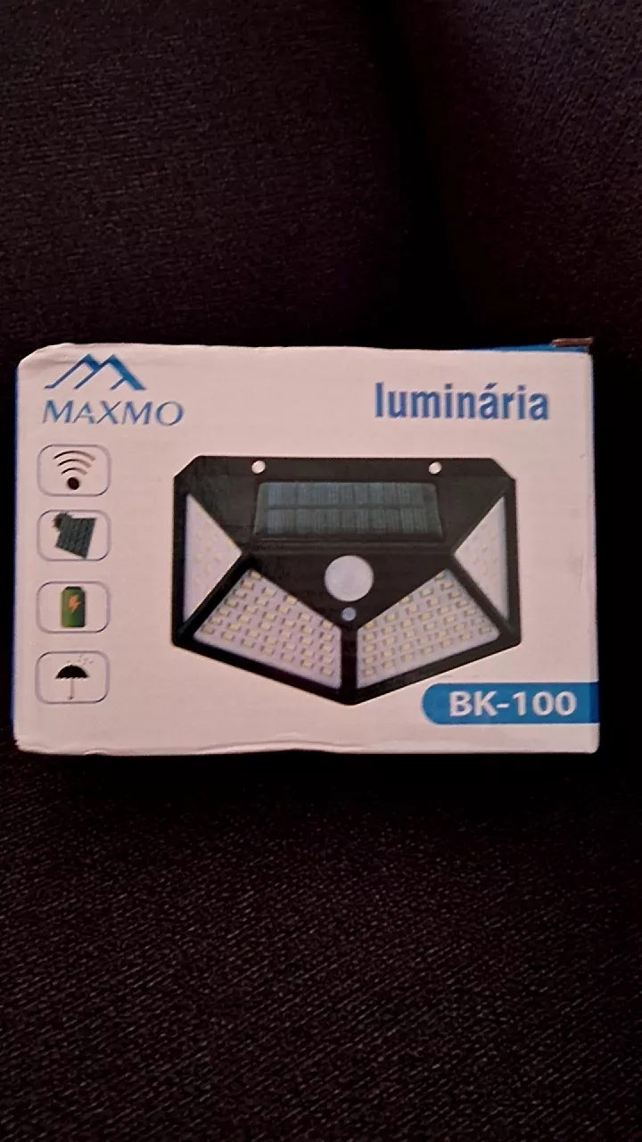Luminária Solar de Parede 100 LEDs Sensor Presença IZEPOWER BRIGHT photo review