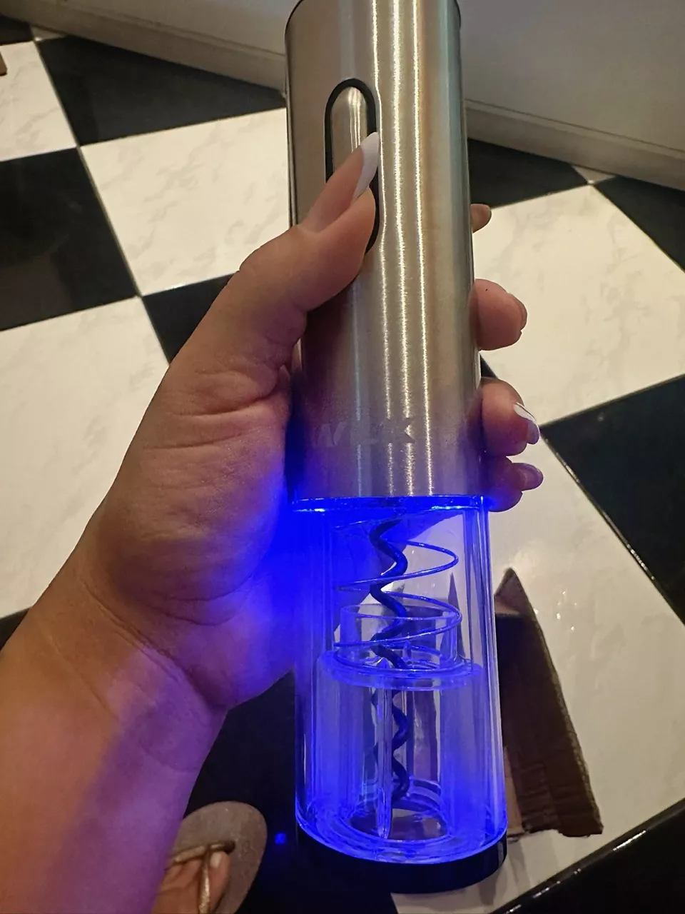 Abridor de Vinho Elétrico Recarregável Inox com Tampa a Vácuo IZEOPEN PRO photo review