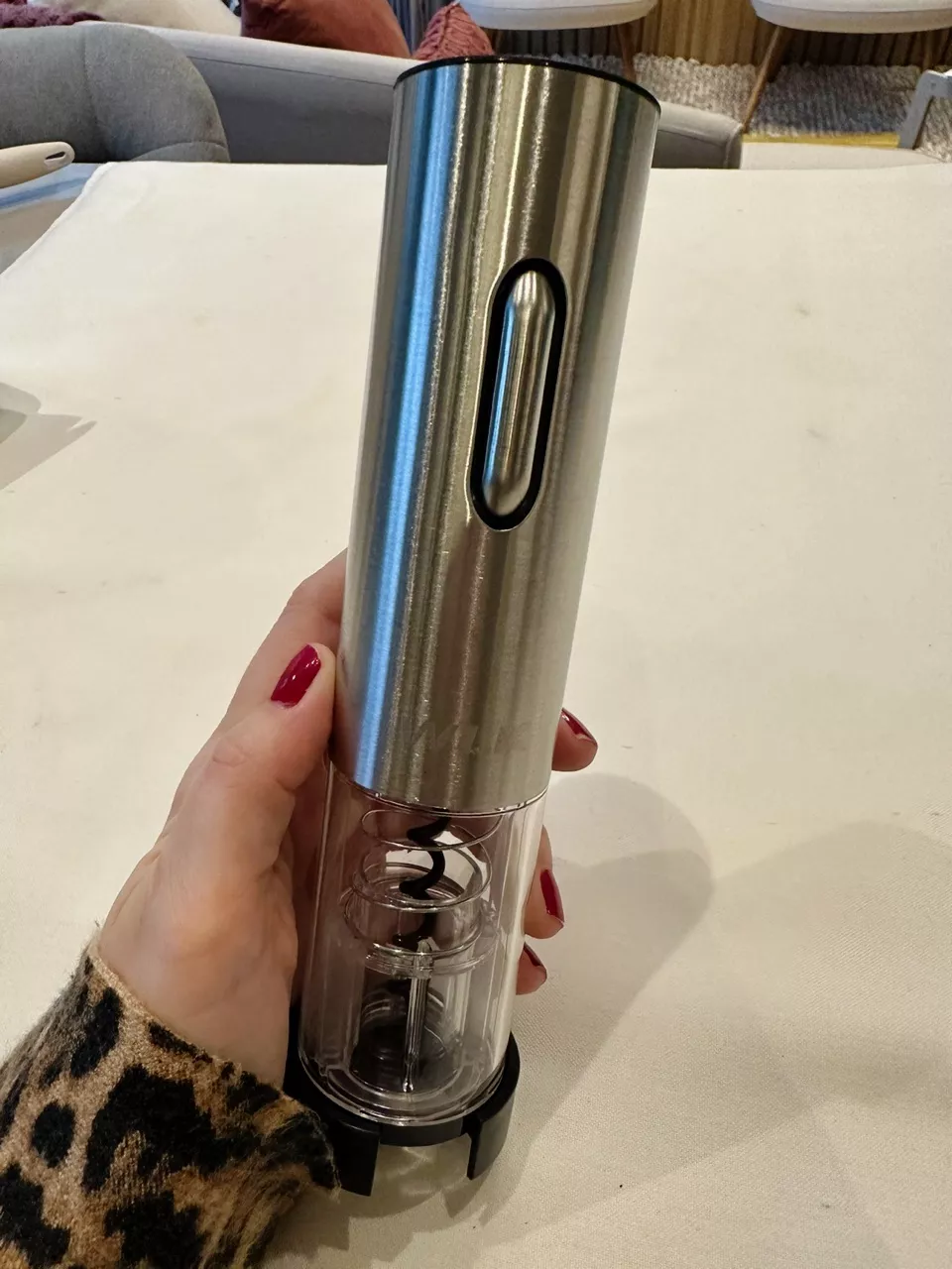 Abridor de Vinho Elétrico Recarregável Inox com Tampa a Vácuo IZEOPEN PRO photo review