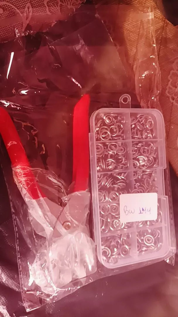 Alicate Aplicador de Botão de Pressão para Roupas de Bebê Latão Inox 150 Peças IZESNAP PRO photo review
