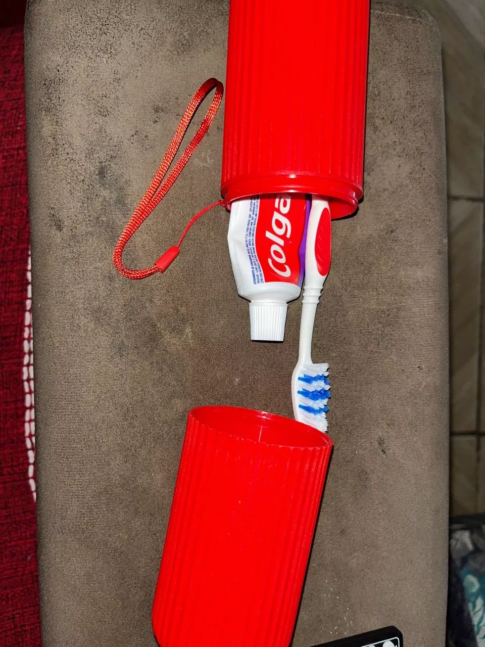 Estojo Porta Escova de Dente Vedado Viagem Compacto com Alça IZECARE TRAVEL photo review