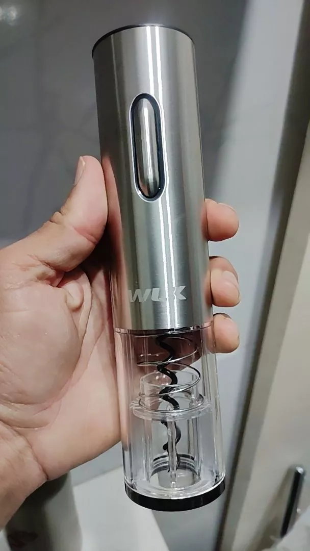 Abridor de Vinho Elétrico Recarregável Inox com Tampa a Vácuo IZEOPEN PRO photo review