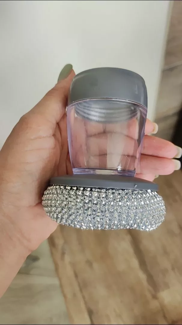 Escova de Aço para Limpeza Pesada com Dispenser de Detergente, Durável e Prática IZEPOWER CLEAN photo review