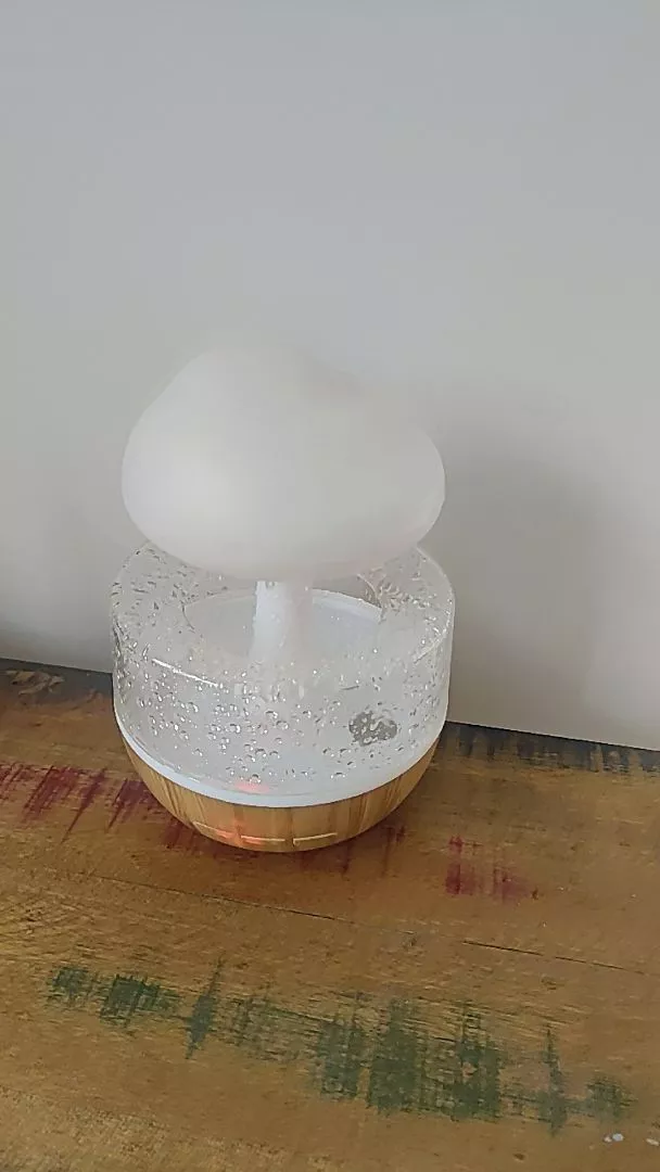 Umidificador Difusor de Aroma Chuva e Nuvem, 7 Cores, Tanque 450ml, Som Relaxante, IZECOZY RAIN photo review