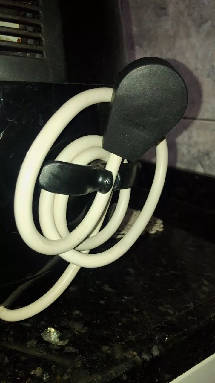 Organizador de Cabos de Cozinha Universal Silicone Preto 9 Unidades IZECABLE FIT photo review