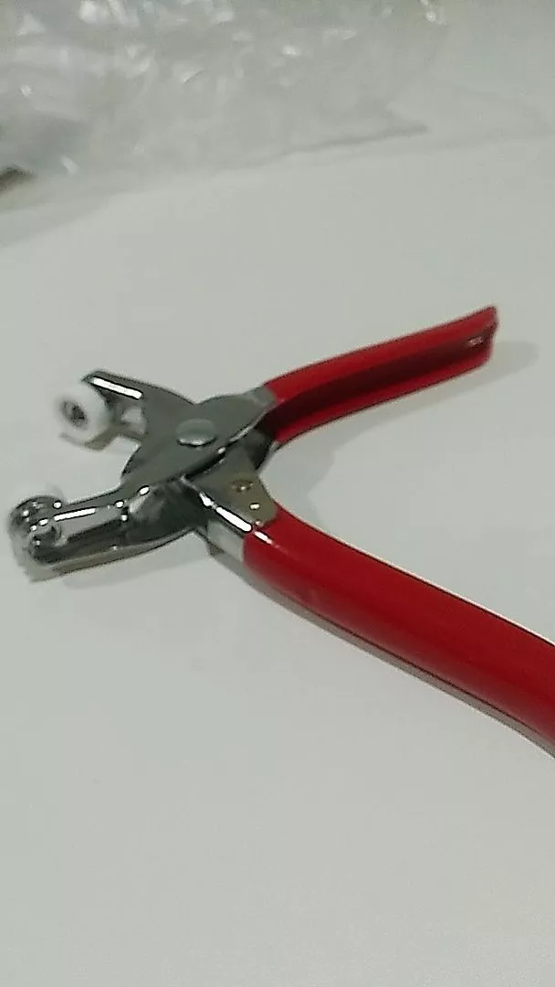 Alicate Aplicador de Botão de Pressão para Roupas de Bebê Latão Inox 150 Peças IZESNAP PRO photo review