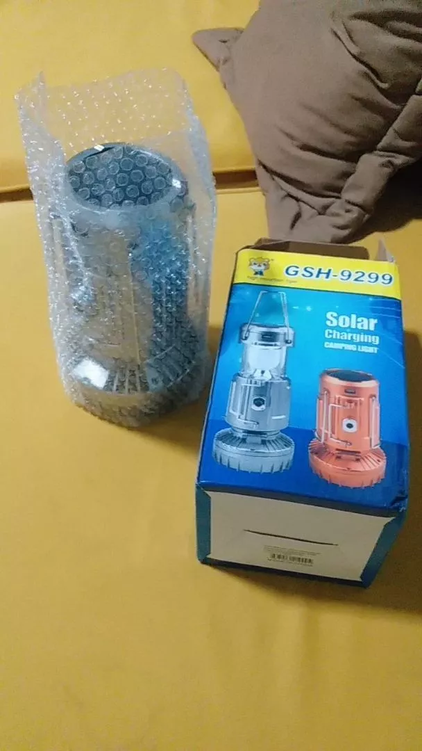Lampião Solar Retrátil 6 LED Portátil à Prova d'Água para Camping IZEOUTDOOR POWER photo review