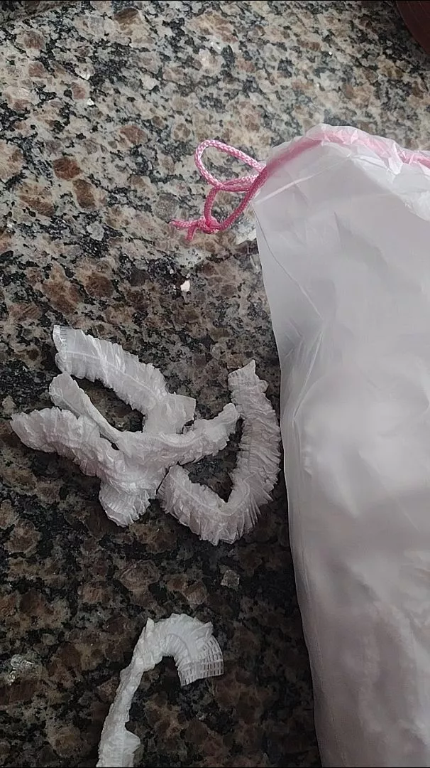 Tampa Plástica Descartável Multiuso IZEFOOD FLEX 100 Unidades - Para Alimentos, Touca de Banho, Esticável até 5.5cm photo review