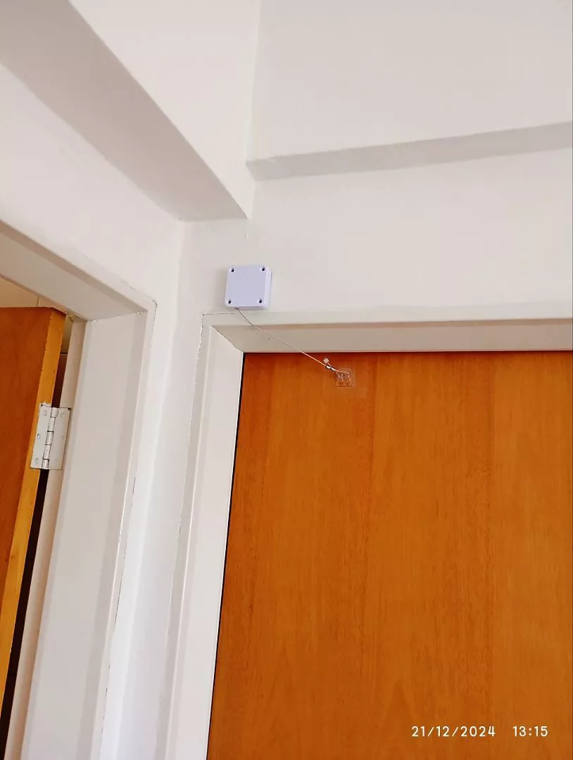 Fechador de Porta Automático com Mola de Aço, Instalação Fácil, Para Ambientes Internos e Externos IZELOCK PRO photo review