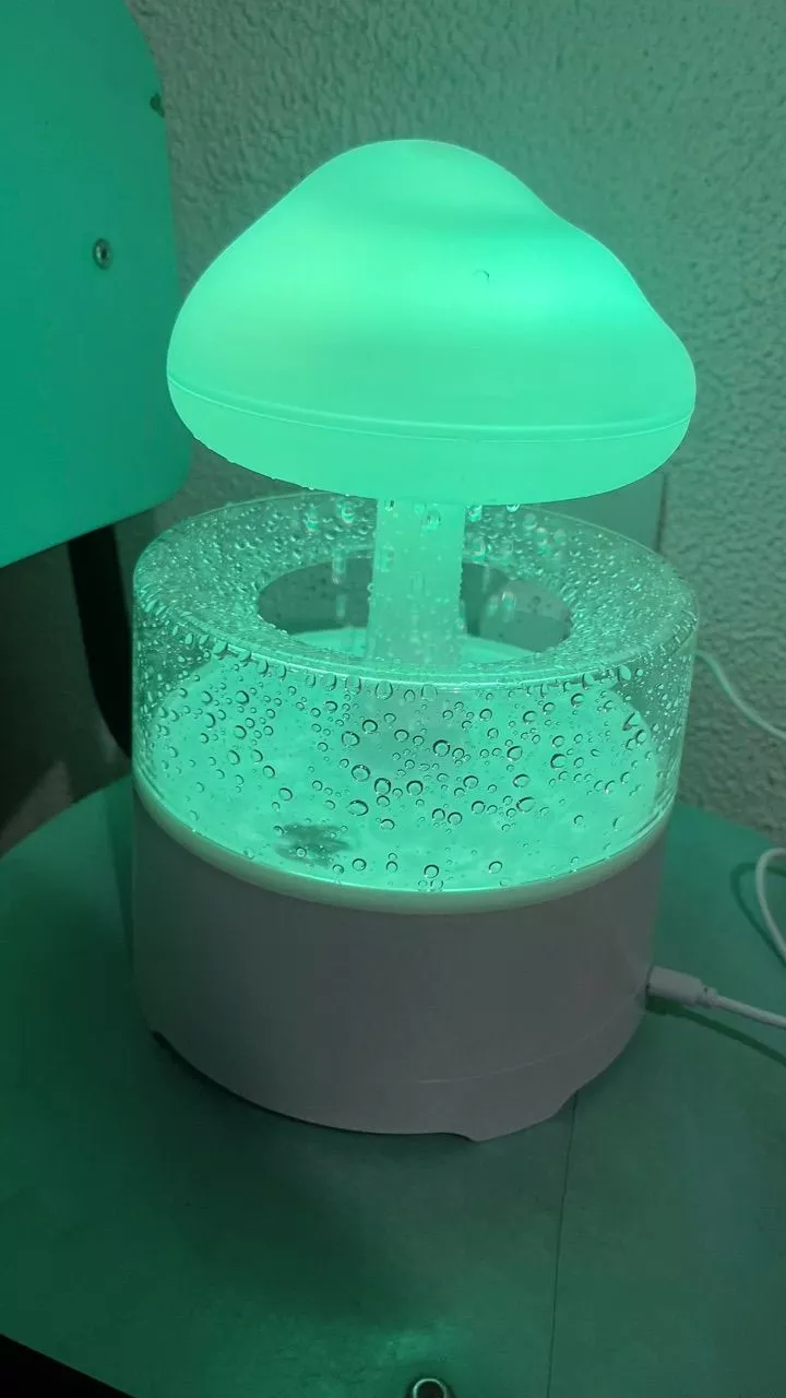 Umidificador Difusor de Aroma Chuva e Nuvem, 7 Cores, Tanque 450ml, Som Relaxante, IZECOZY RAIN photo review
