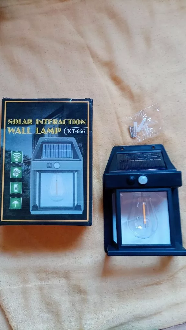 Luminária Solar com Sensor de Movimento, 3 Modos de Iluminação, LED, Bateria de Lítio IP65 IZESAFE LIGHT photo review