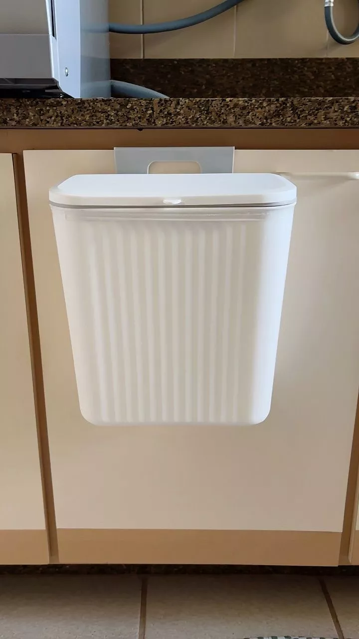 Lixeira Suspensa Adesiva 9L Anti Odor, Fixação Sem Furos, Design Moderno IZECLIP FRESH photo review