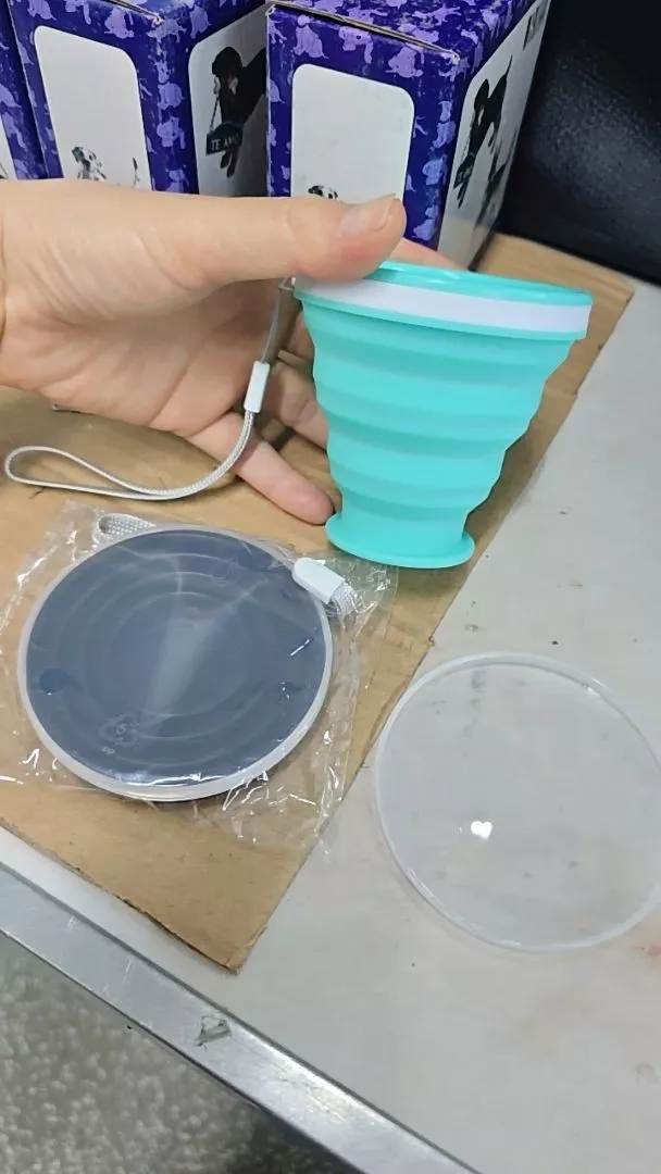Copo Retrátil de Silicone 200ml com Tampa, Portátil, Ecológico IZEPOCKET FLEX photo review