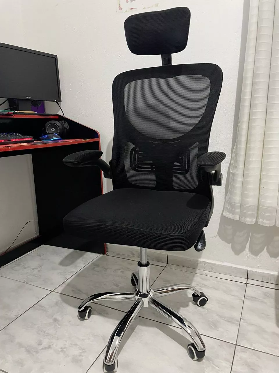 Cadeira de Escritório Ergonômica com Ajuste de Altura e Encosto de Cabeça IZEFORM COMFORT photo review