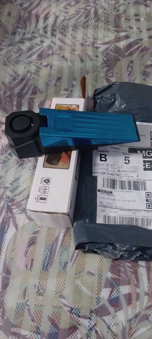 Alarme de Porta Portátil Sem Fio com Sensor de Segurança e Aviso Sonoro IZELOCK SAFE photo review