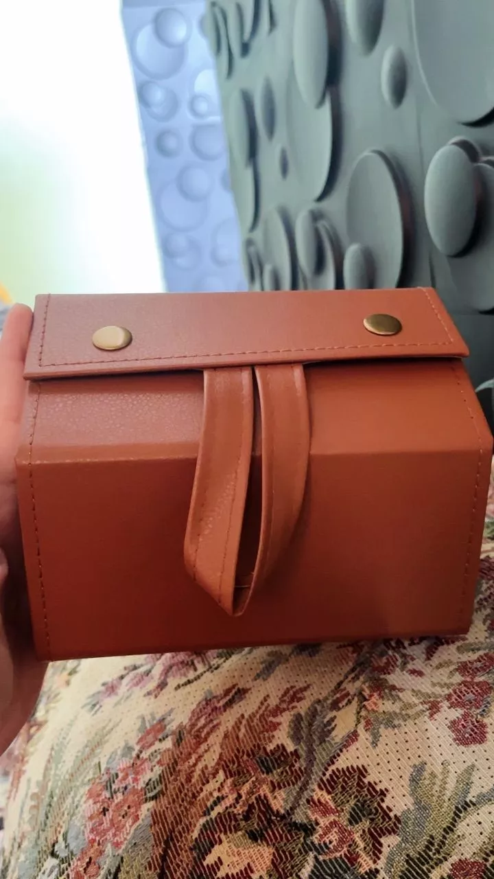 Organizador de Óculos Dobrável 3 Lugares Couro PU, Portátil e Ecológico IZECASE FOLD photo review