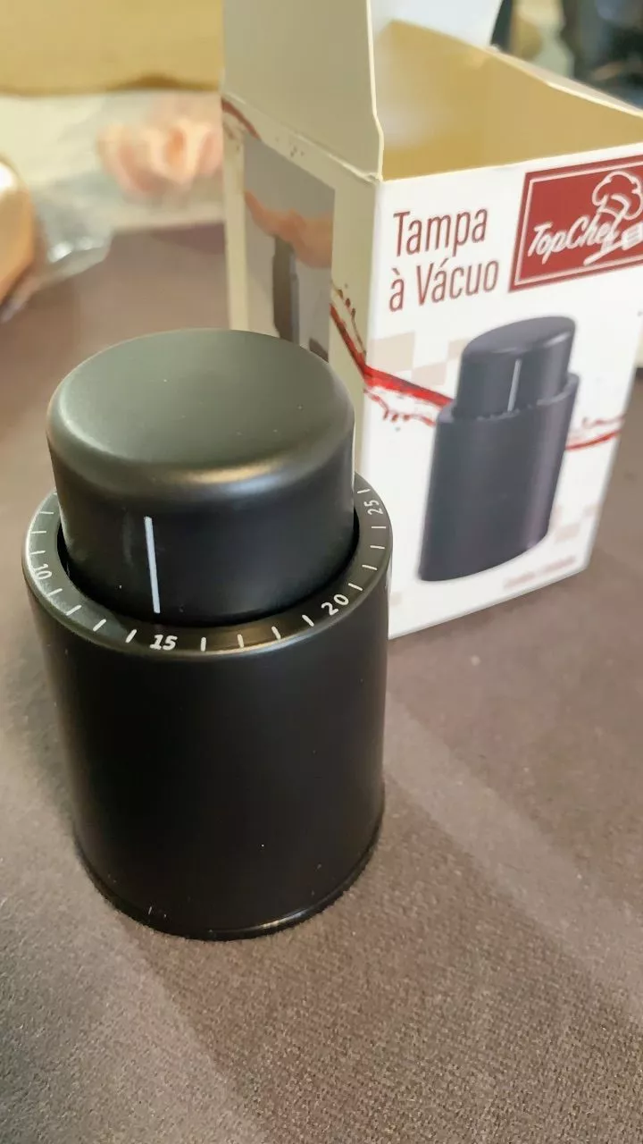 Tampa Seladora a Vácuo Silicone Hermético para Vinho IZEKEEP FRESH photo review