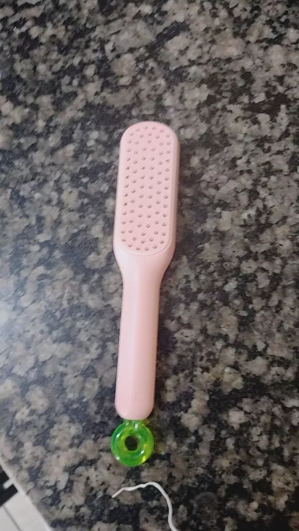 Pente Mágico Retrátil Antiestático Massagem Para Cabelos Lisos IZEHAIR FLEX photo review