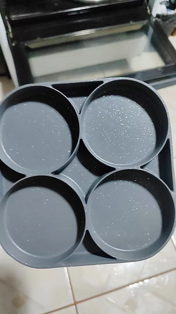 Frigideira Antiaderente Multifuncional 4 em 1 Omelete Hambúrguer Gas Indução IZECOOK PRO photo review