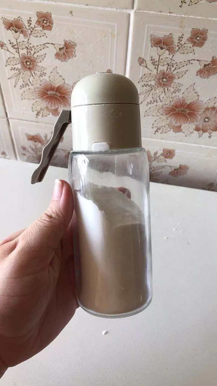 Dispensador de Sal Quantitativo 220ml Vidro Antiumidade IZEPORTION SMART photo review