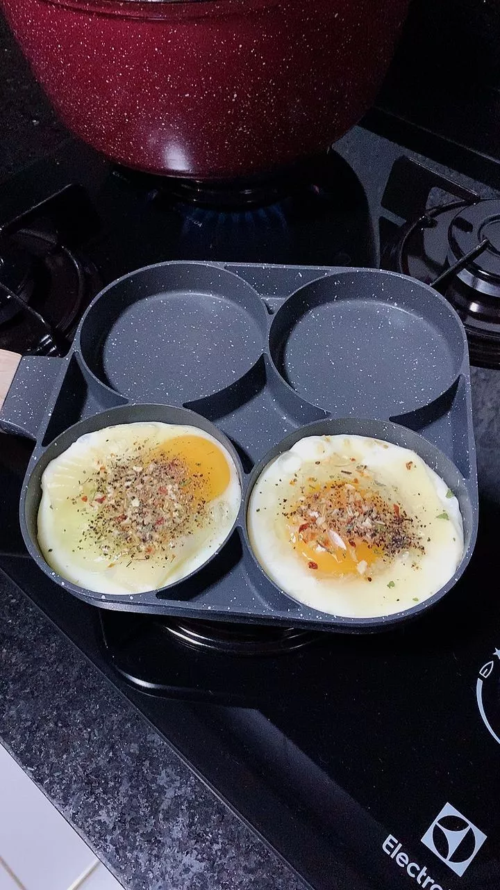 Frigideira Antiaderente Multifuncional 4 em 1 Omelete Hambúrguer Gas Indução IZECOOK PRO photo review