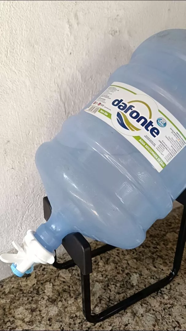 Suporte para Galão de Água 3 a 5 Litros com Válvula Antigotejamento IZEHYDRO PRO photo review