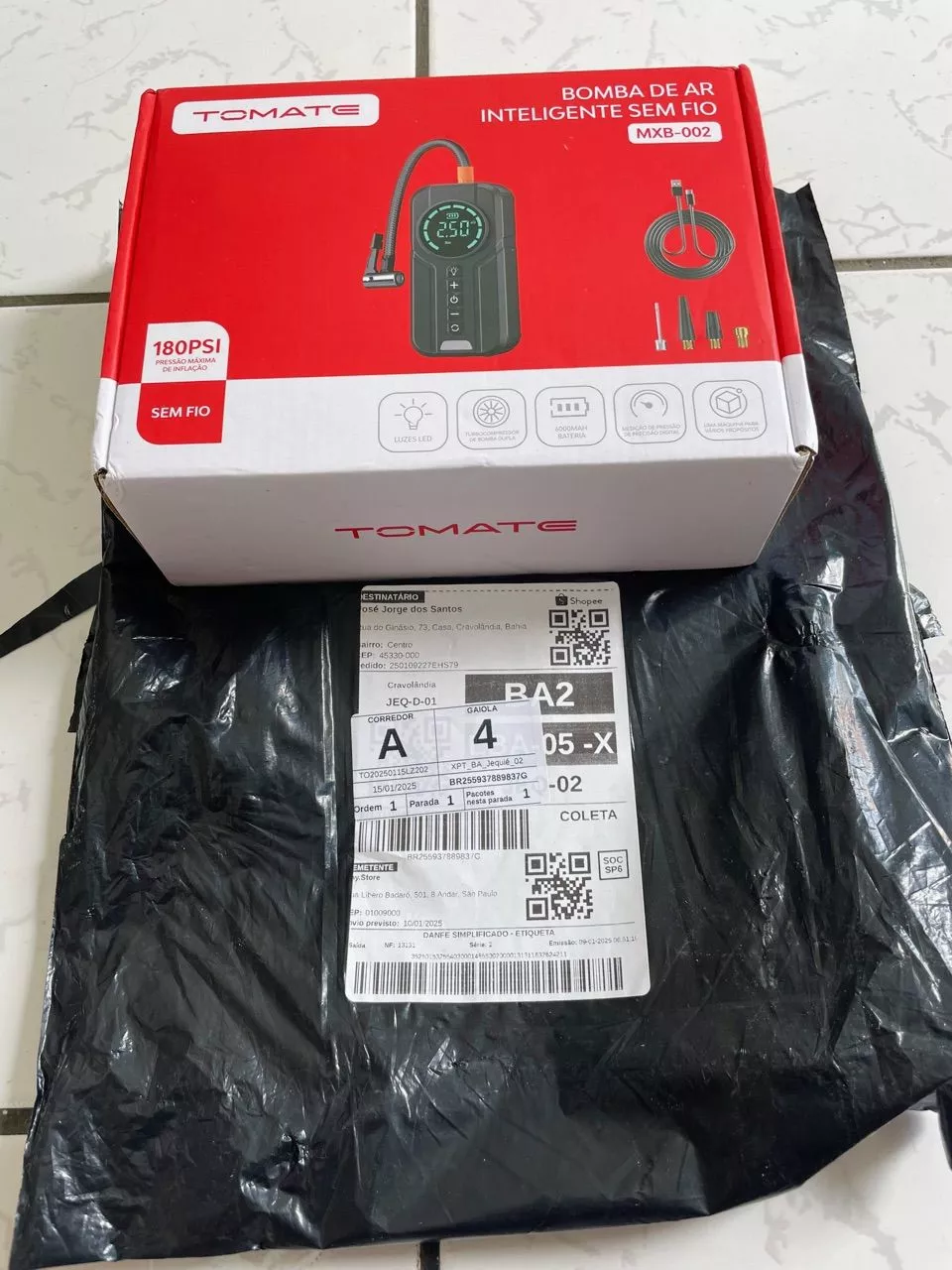 Bomba de Ar Inteligente Sem Fio 180PSI LED PowerBank Portátil IZEINFLATE PRO photo review