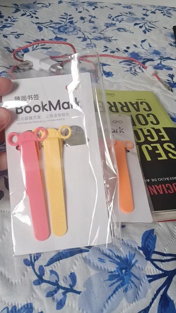 Marcador de Página Elefante Silicone Clipe Automático Multiuso IZEBOOK FRIEND photo review