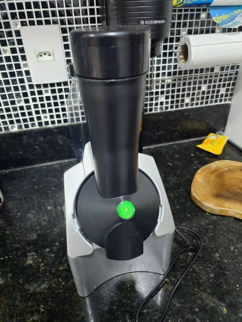 Máquina de Sorvete Vegano Portátil Compacta Bivolt IZECO FRESH photo review